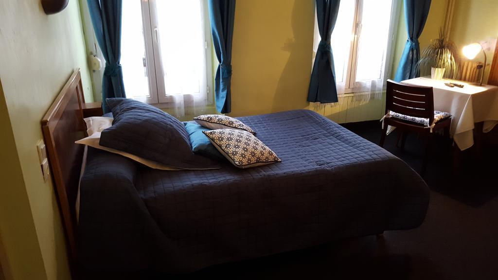 Hotel Ronsin Fresnay-sur-Sarthe Luaran gambar