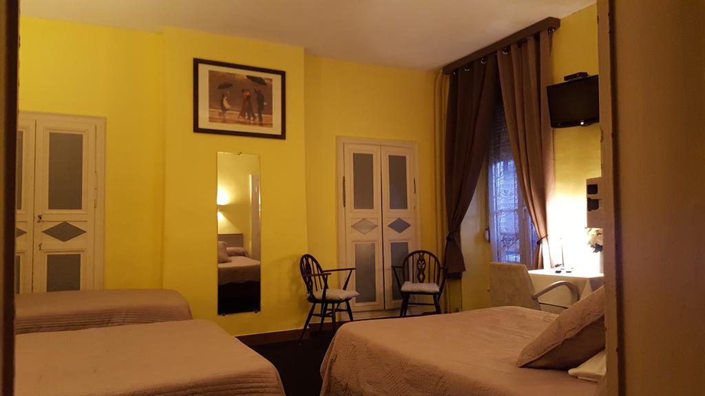 Hotel Ronsin Fresnay-sur-Sarthe Luaran gambar