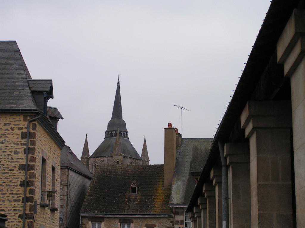 Hotel Ronsin Fresnay-sur-Sarthe Luaran gambar