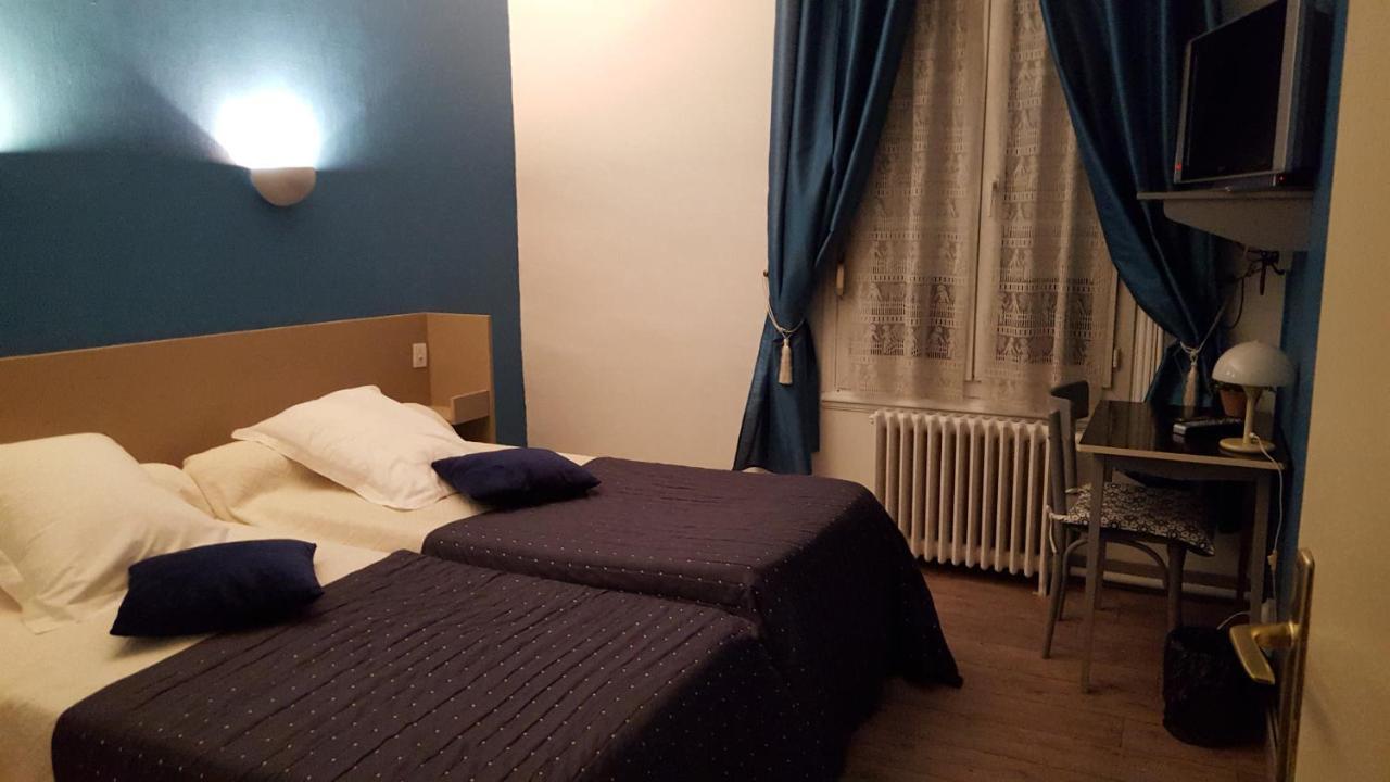Hotel Ronsin Fresnay-sur-Sarthe Luaran gambar